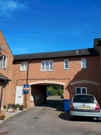 3 Bedroom Detached House To Rent In Pound Farm Courtyard, Brockworth, Gloucester, GL3