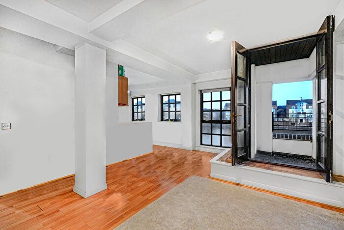 1 Bedroom Flat To Rent In Rope Street, Surrey Quays, SE16