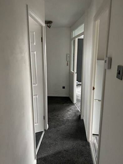 2 Bedroom Flat For Sale In Saxon Mill, Tamworth, B79