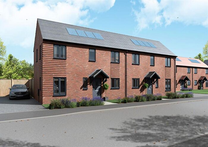 3 Bedroom Semi-Detached House For Sale In Peacock Drive, Bradwell, Great Yarmouth, NR31