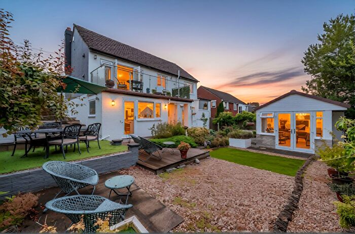 4 Bedroom Detached House For Sale In Blackburn Brow, Chorley, PR6