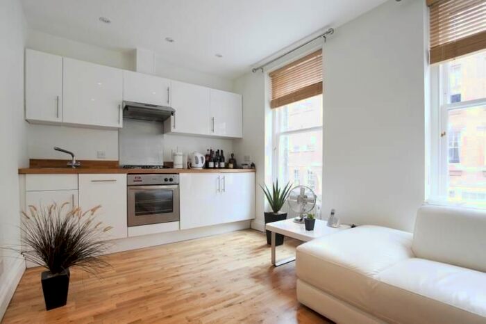 1 Bedroom Flat To Rent In Hanson Street, Fitzrovia, W1W