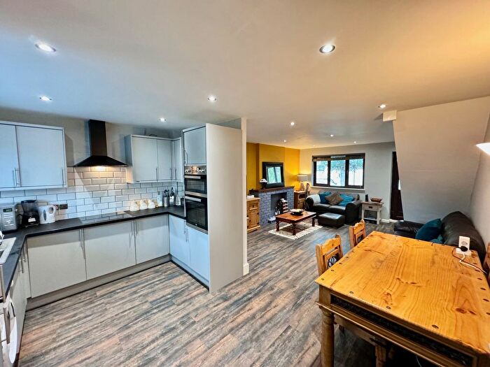 3 Bedroom Property To Rent In Claremont Road, Nottingham, NG5