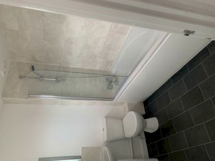 4 Bedroom Terraced House To Rent In Eagle Way, SS3