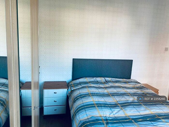 3 Bedroom Flat To Rent In Holland Street, Liverpool, L7