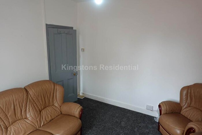 4 Bedroom Terraced House To Rent In Allensbank Crescent, Heath, Cardiff, CF14
