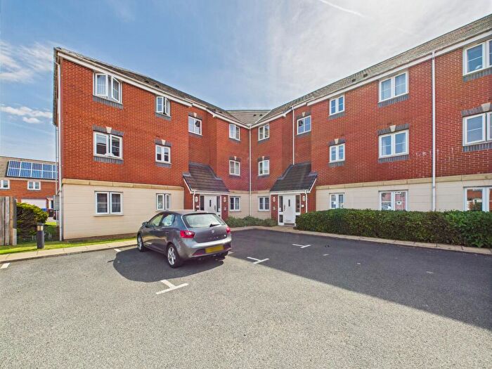 2 Bedroom Apartment To Rent In Panama Circle, City Point, DE24