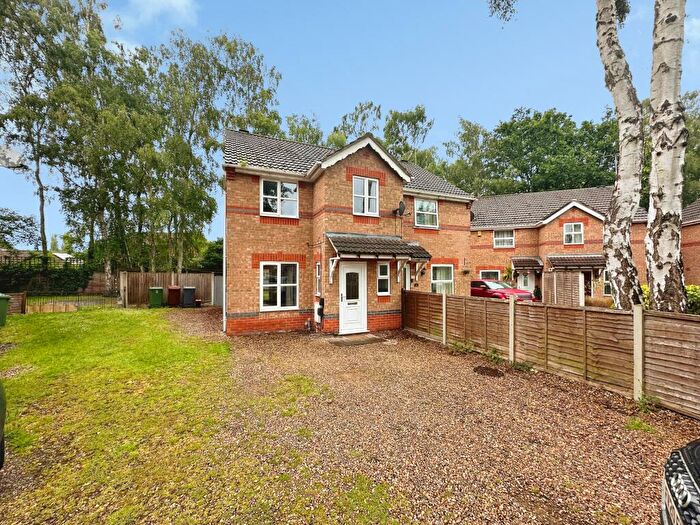 3 Bedroom Semi Detached House To Rent In Lime Tree Close, Lincoln, LN6