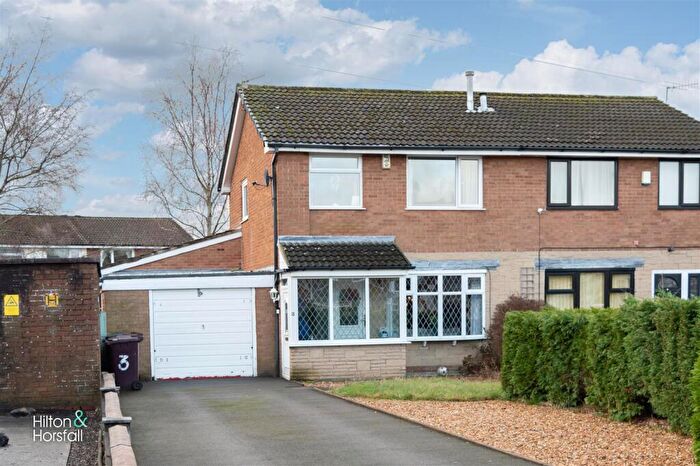 3 Bedroom Semi Detached House For Sale In Stonyhurst Close, Padiham, BB12