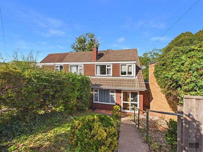 3 Bedroom House For Sale In Grainger Close, Exeter, EX2