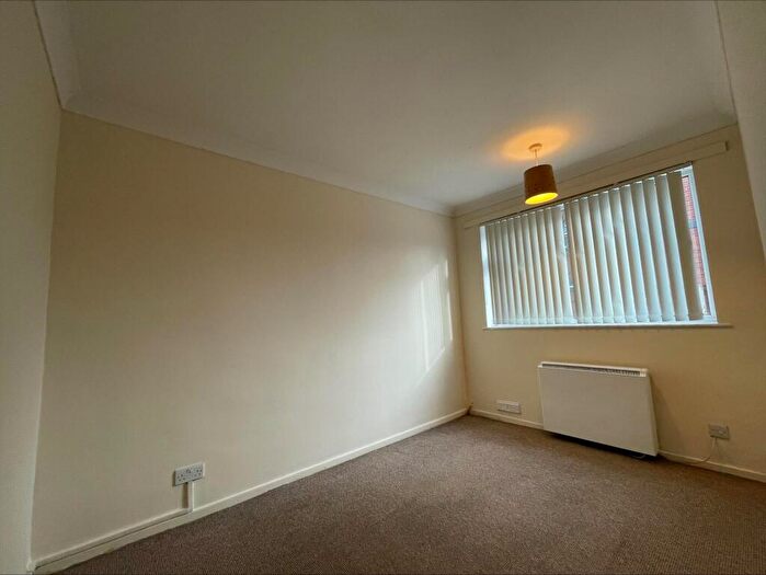 2 Bedroom Flat To Rent In Egerton Park, Rock Ferry, Wirral, CH42