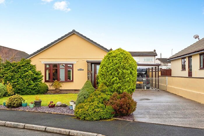 3 Bedroom Bungalow For Sale In Maes Yr Ysgol, Peniel, Carmarthen, Carmarthenshire, SA32