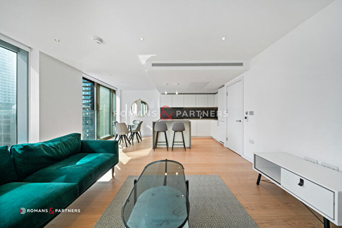 2 Bedroom Apartment For Sale In Landmark Pinnacle, Canary Wharf, E14