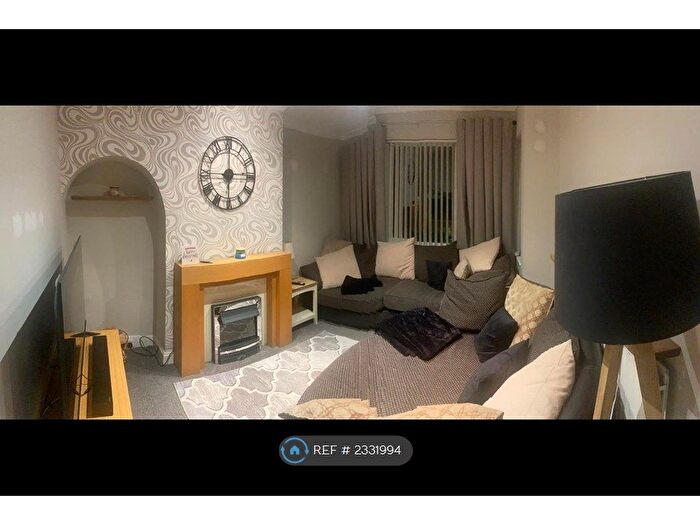 3 Bedroom Semi-Detached House To Rent In Rosecroft Road, Birmingham, B26