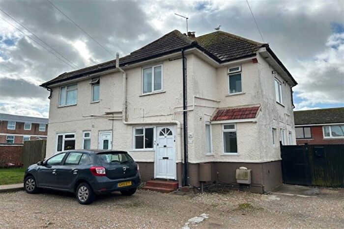 1 Bedroom Flat To Rent In West End Way, Lancing, BN15