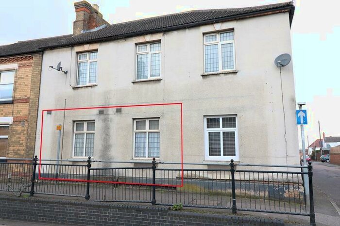 1 Bedroom Flat To Rent In High Street, Higham Ferrers, NN10