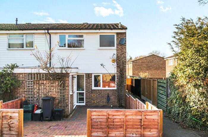 3 Bedroom End Of Terrace House For Sale In Cowden Road, Orpington, BR6