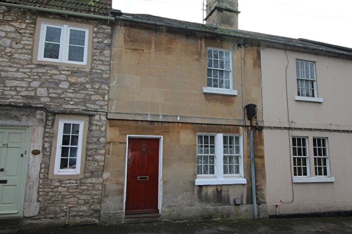 2 Bedroom Semi Detached House To Rent In Foghamshire, Chippenham, SN15