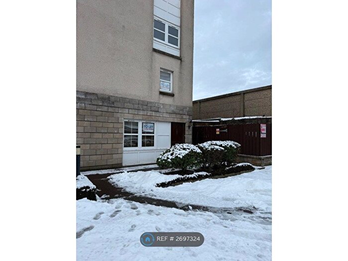 2 Bedroom Flat To Rent In Charles Street, Aberdeen, AB25