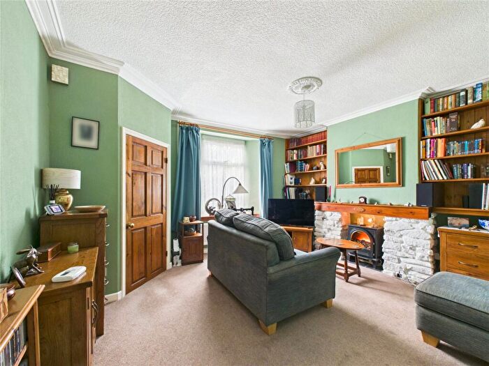 2 Bedroom Semi Detached House For Sale In Burchells Green Road, Kingswood, Bristol, BS15