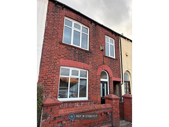 3 Bedroom Terraced House To Rent In Lower Bents Lane, Bredbury, Stockport, SK6