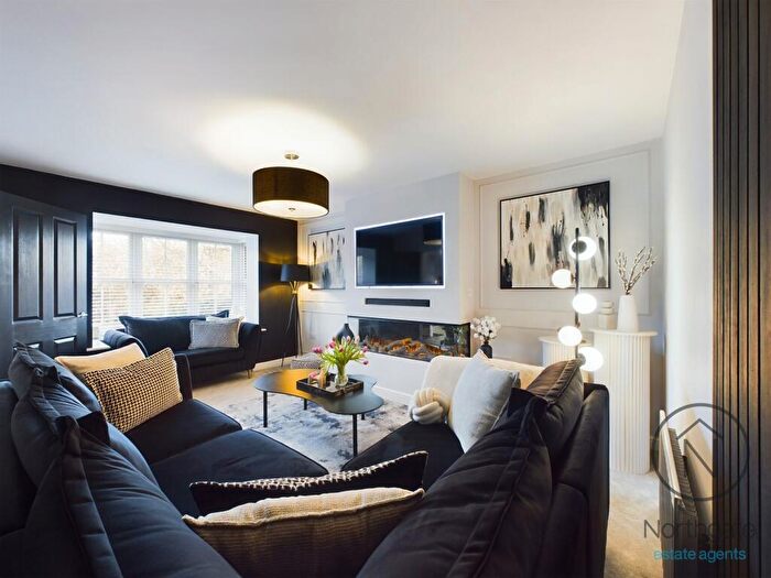 4 Bedroom Detached House For Sale In Martinsyde, Middleton St. George, DL2
