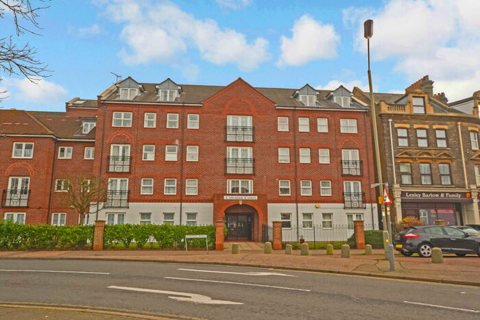 1 Bedroom Flat To Rent In Station Road, Clacton-on-Sea, Essex, CO15