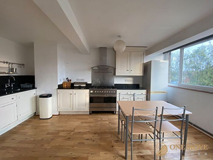 4 Bedroom Flat To Rent In Barnsley Street, Ashington House, E1