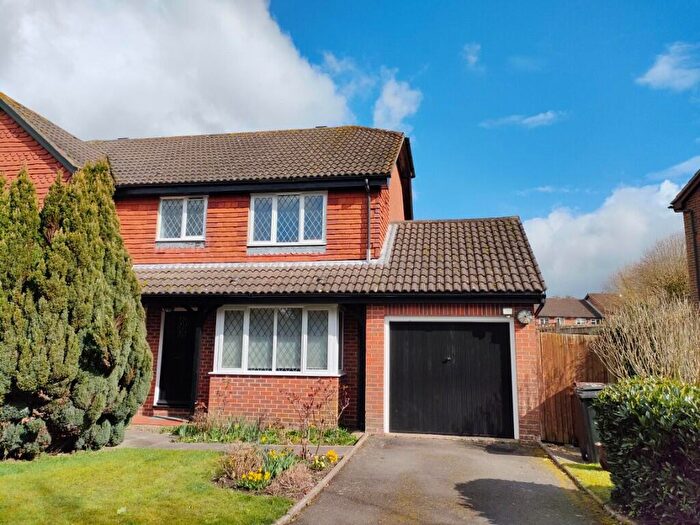 3 Bedroom Semi-Detached House To Rent In Thomas Turner Drive, BN8