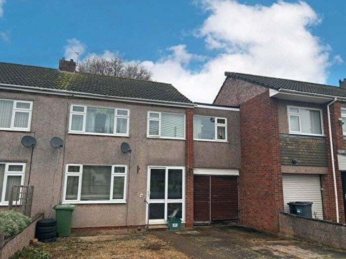 6 Bedroom Property To Rent In Brookthorpe, Bristol, BS37