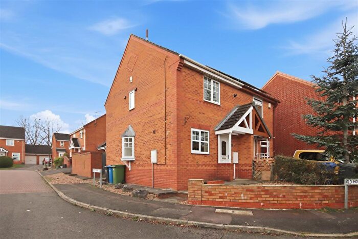 2 Bedroom Semi-Detached House For Sale In Old House Road, Loundsley Green, Chesterfield, S40