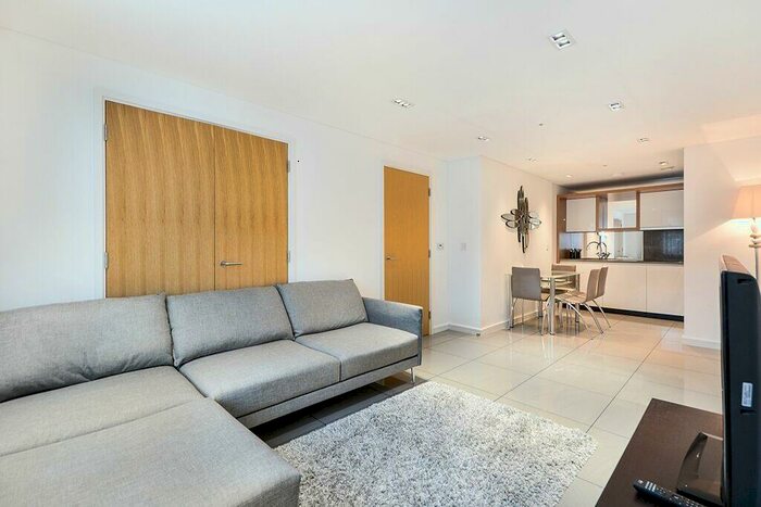 1 Bedroom Apartment To Rent In Brock Street, Regent's Place, NW1