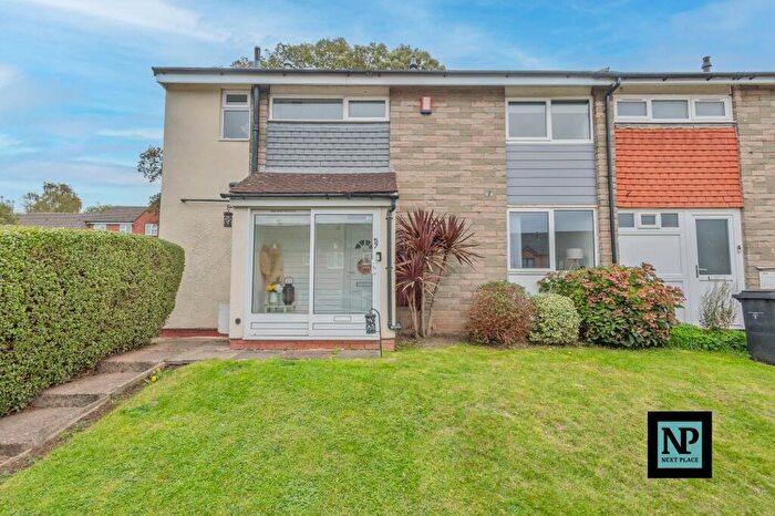 3 Bedroom End Of Terrace House For Sale In Dryden Road, Tamworth, B79