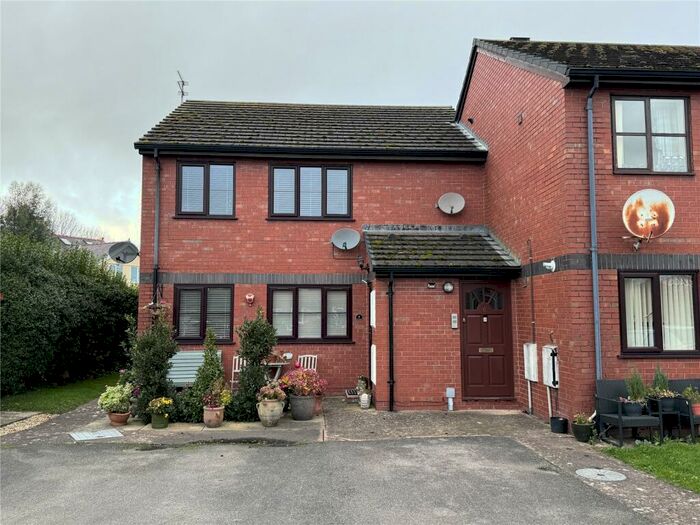 2 Bedroom Apartment For Sale In Rhyl Road, Rhuddlan, Rhyl, Denbighshire, LL18