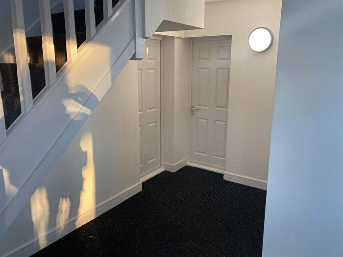 1 Bedroom Flat To Rent In Heathfield Avenue, Crewe, CW1