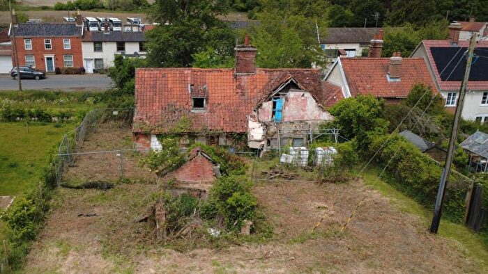 Cottage For Sale In Bridge Cottages, The Causeway, Peasenhall, Suffolk, IP17