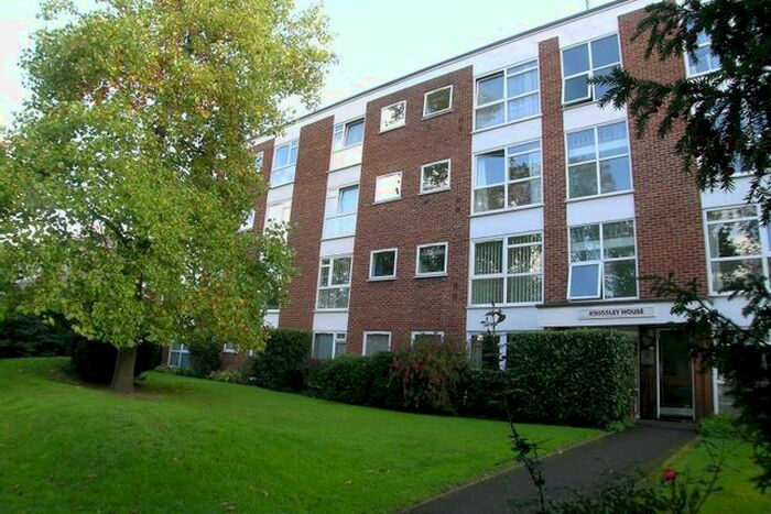 2 Bedroom Flat To Rent In Claremont Road, Surbiton, KT6