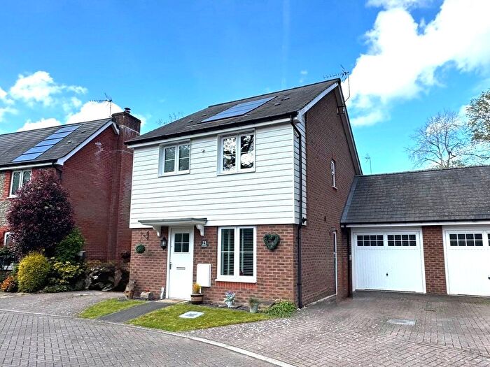 3 Bedroom Detached House For Sale In Kukri Gardens, Church Crookham, Fleet, Hampshire, GU52