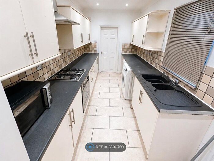 4 Bedroom Terraced House To Rent In Dean Street, Coventry, CV2