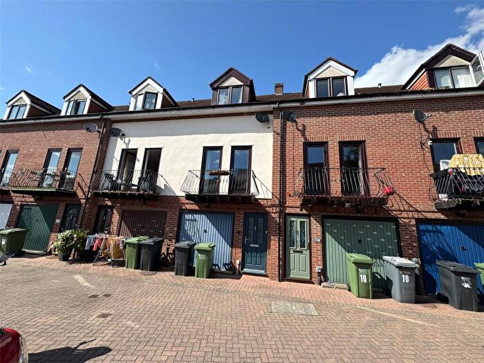 3 Bedroom Town House For Sale In Millside Court, Bewdley, Worcestershire, DY12