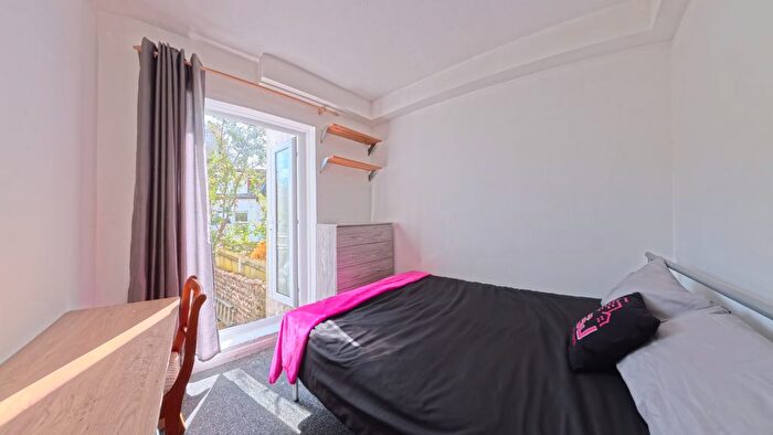 7 Bedroom Terraced House To Rent In Roundhill Crescent, Brighton, BN2