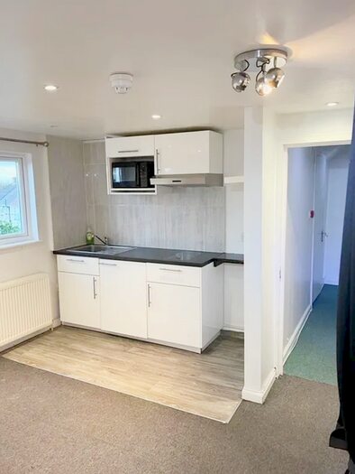 Studio To Rent In Bell Farm Avenue, Dagenham, Essex, RM10