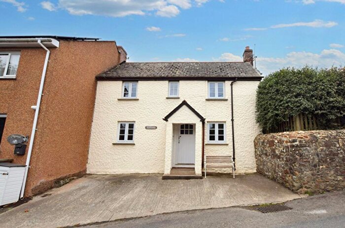 3 Bedroom Semi-Detached House To Rent In Marhamchurch, Bude, EX23