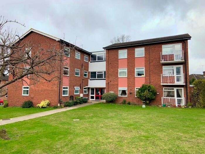 2 Bedroom Flat To Rent In Elleray Court, Ash Vale, Aldershot, GU12