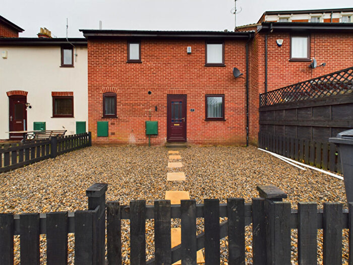 2 Bedroom Terraced House To Rent In Trinity Court, Fish Street, Hull, Yorkshire, HU1