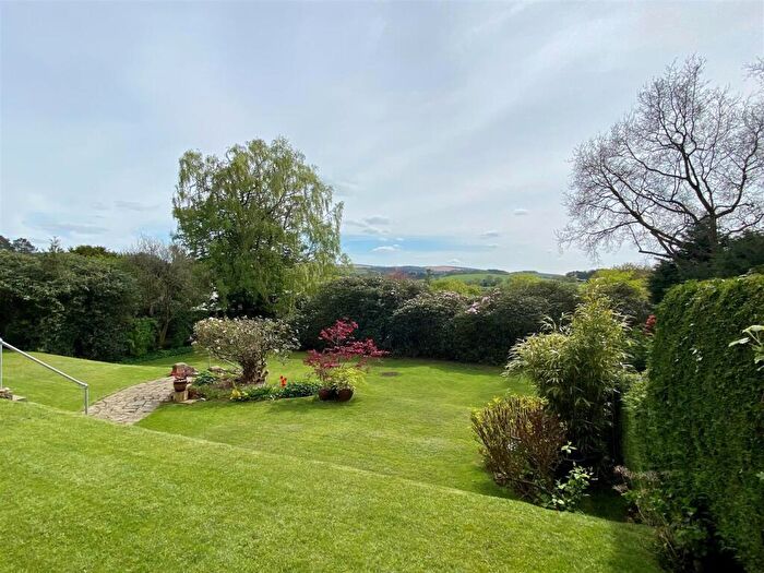 2 Bedroom Apartment For Sale In Buxton Road West, Disley, Stockport, SK12