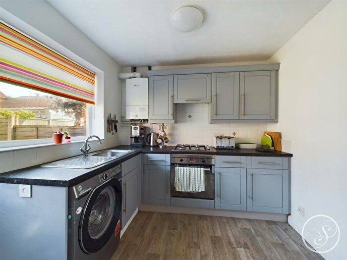 2 Bedroom Semi-Detached House For Sale In Burr Tree Drive, Leeds, LS15