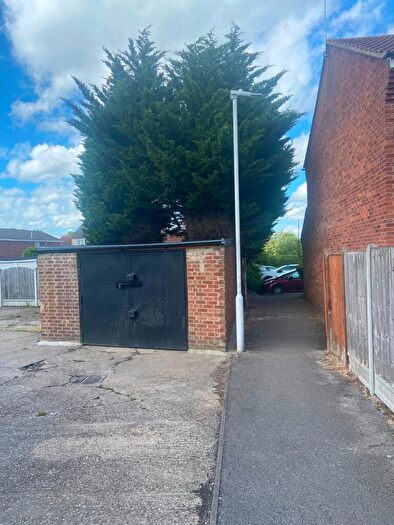 Garage / Parking For Sale In Gordon Road, Basildon, Essex, SS14