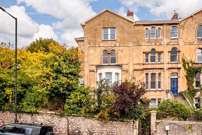 1 Bedroom Flat For Sale In Redland Road, Redland, Bristol, BS6