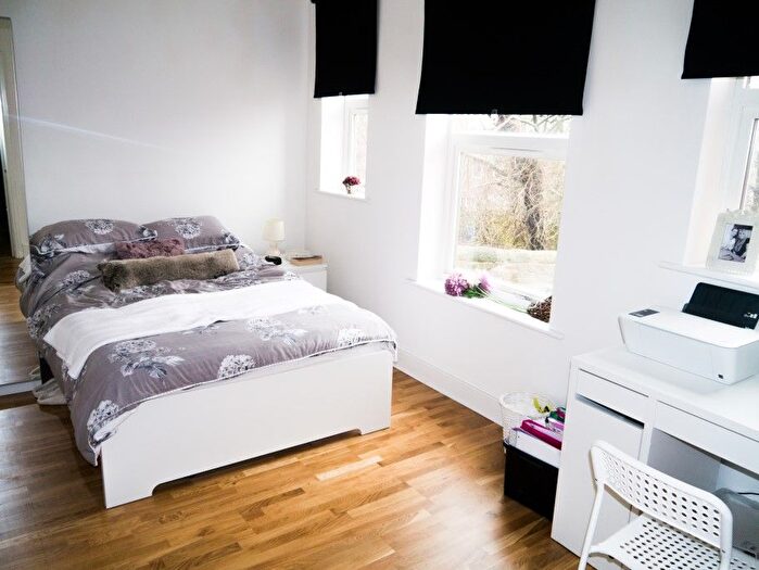 1 Bedroom Flat To Rent In Flat, The Villa, LS3